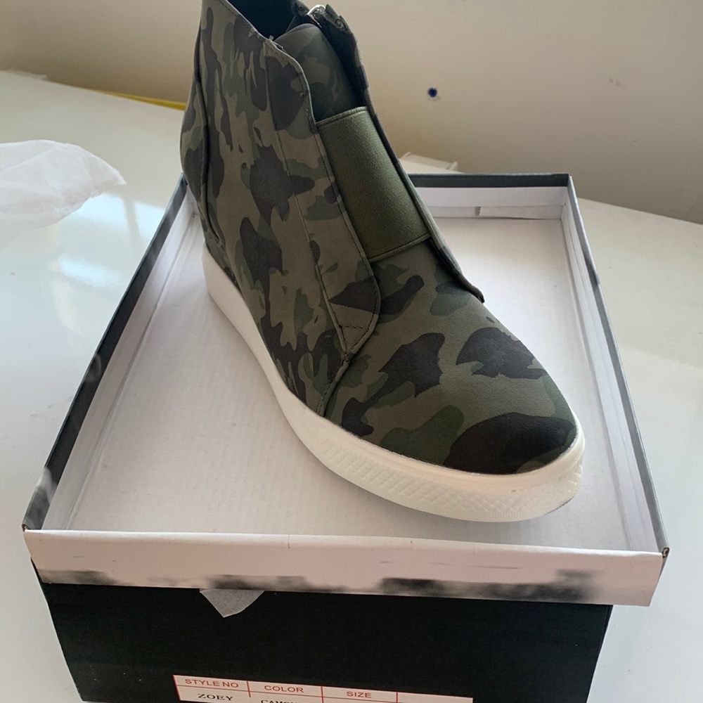 Zoey camouflage high tops